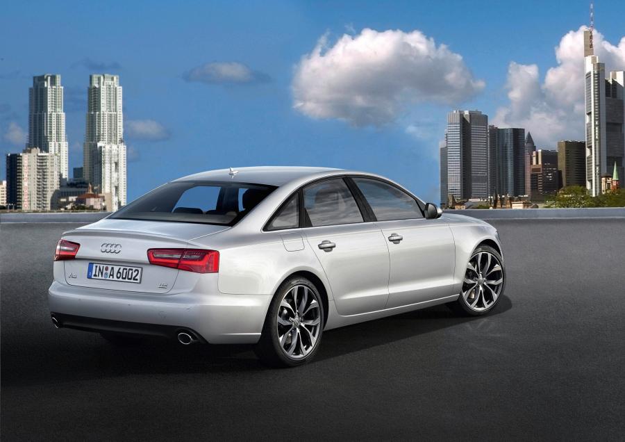  Audi A6 3.0 TDI Sedan (4G, C7) 2011 года  (WW) (фото 14 из 74)
